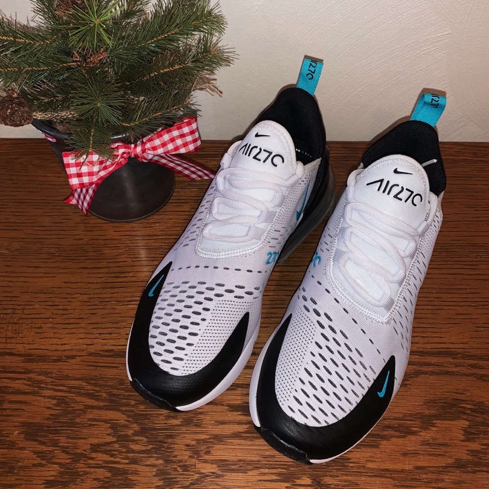 Nike Air Max 270 - Picture 4 of 7